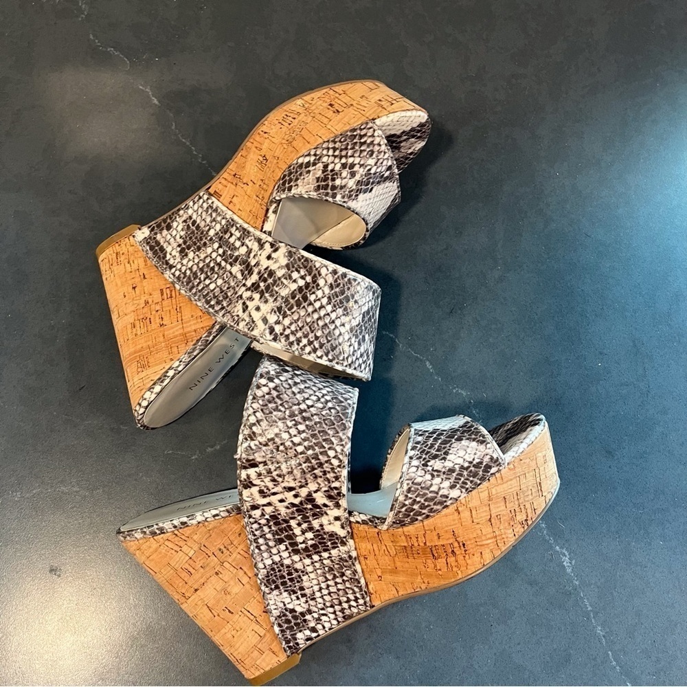 Nine West sz 8.5 Larysa python print strappy platform wedge sandals - Picture 7 of 11